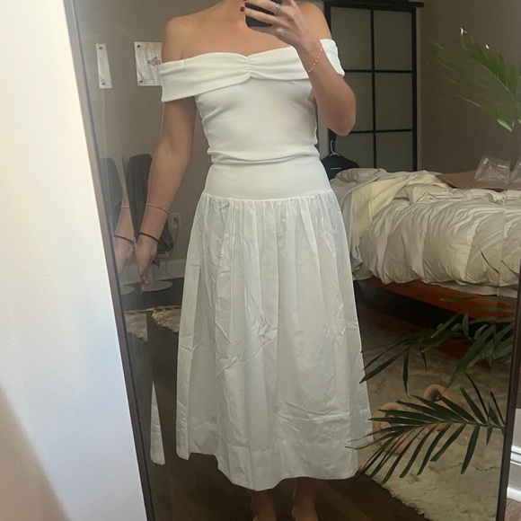 Revolve x free-est Cooler In Capri Set in Optic White
Free People - Picture 5 of 5